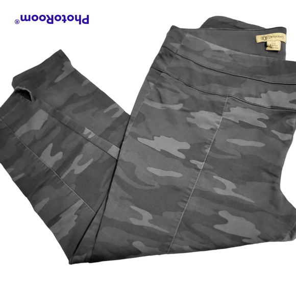 DEMOCRACY GUT BUSTER CAMO LEGGINGS JEANS SIZE 3X - PRE-OWNED - Picture 5 of 9